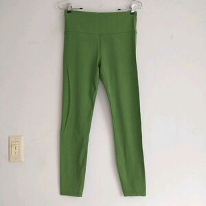 Athleta Ultra High Rise Legging Elation 7/8 Tight Leggings Womens MTall Green